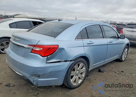 2013 Chrysler 200 Lx from USA, damaged, VIN 1C3CCBAB8DN697852